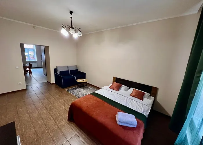 Old City Apartment With Parking